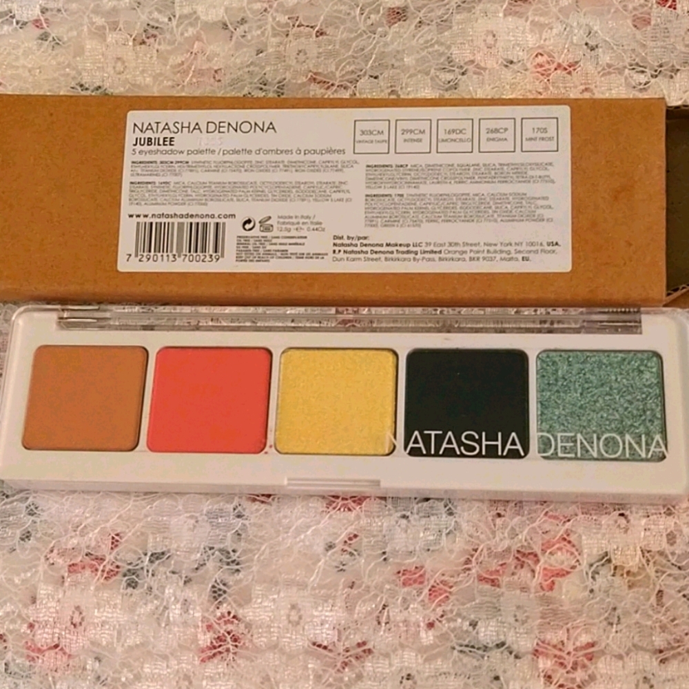 NATASHA DENONA Eye Pallet